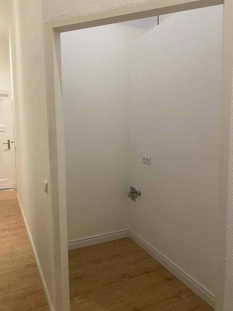 Pronájem bytu 3+1 72 m², Olbersstr. 4, Berlin, Berlín Pronájem bytu 3+1 72 m², Olbersstr. 4, Berlin, Berlín