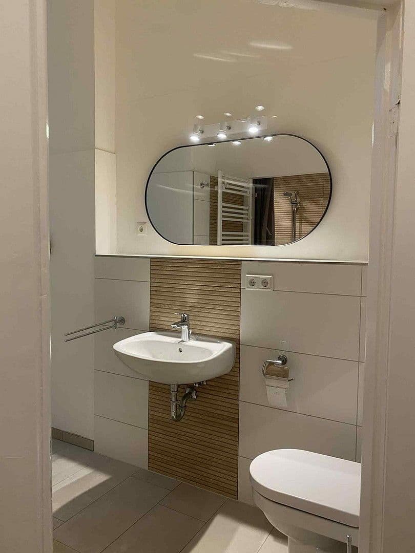 Pronájem bytu 3+1 72 m², Olbersstr. 4, Berlin, Berlín Pronájem bytu 3+1 72 m², Olbersstr. 4, Berlin, Berlín