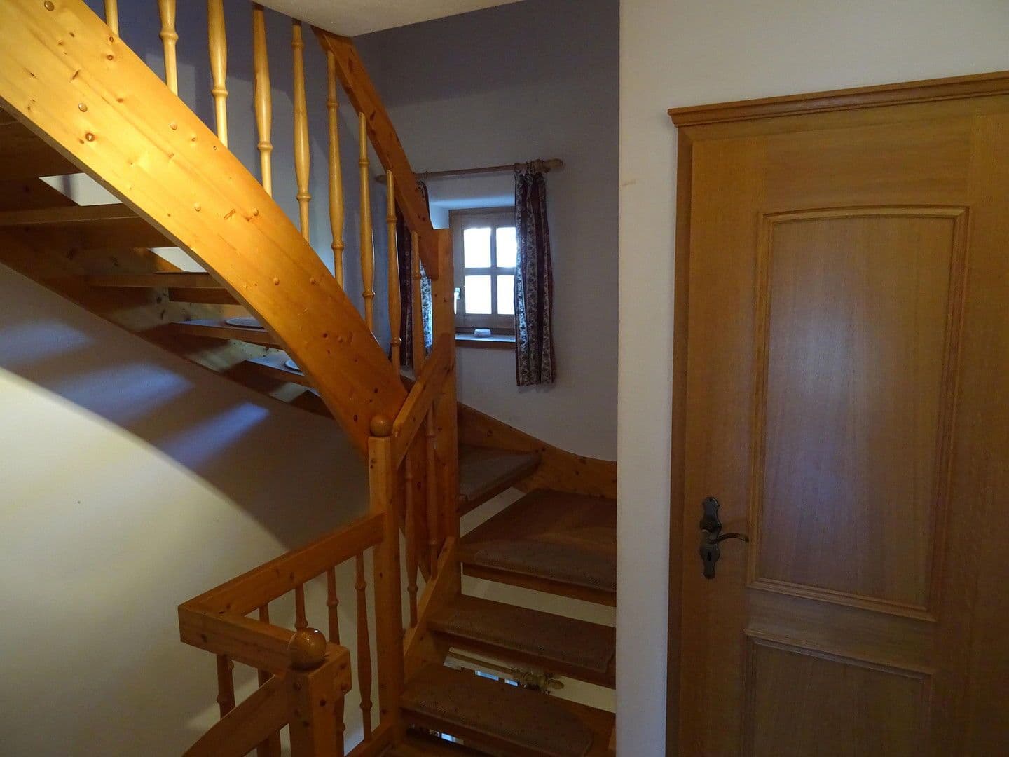 Prodej domu 260 m², pozemek 705 m², Grabenstätt, Bavorsko Prodej domu 260 m², pozemek 705 m², Grabenstätt, Bavorsko