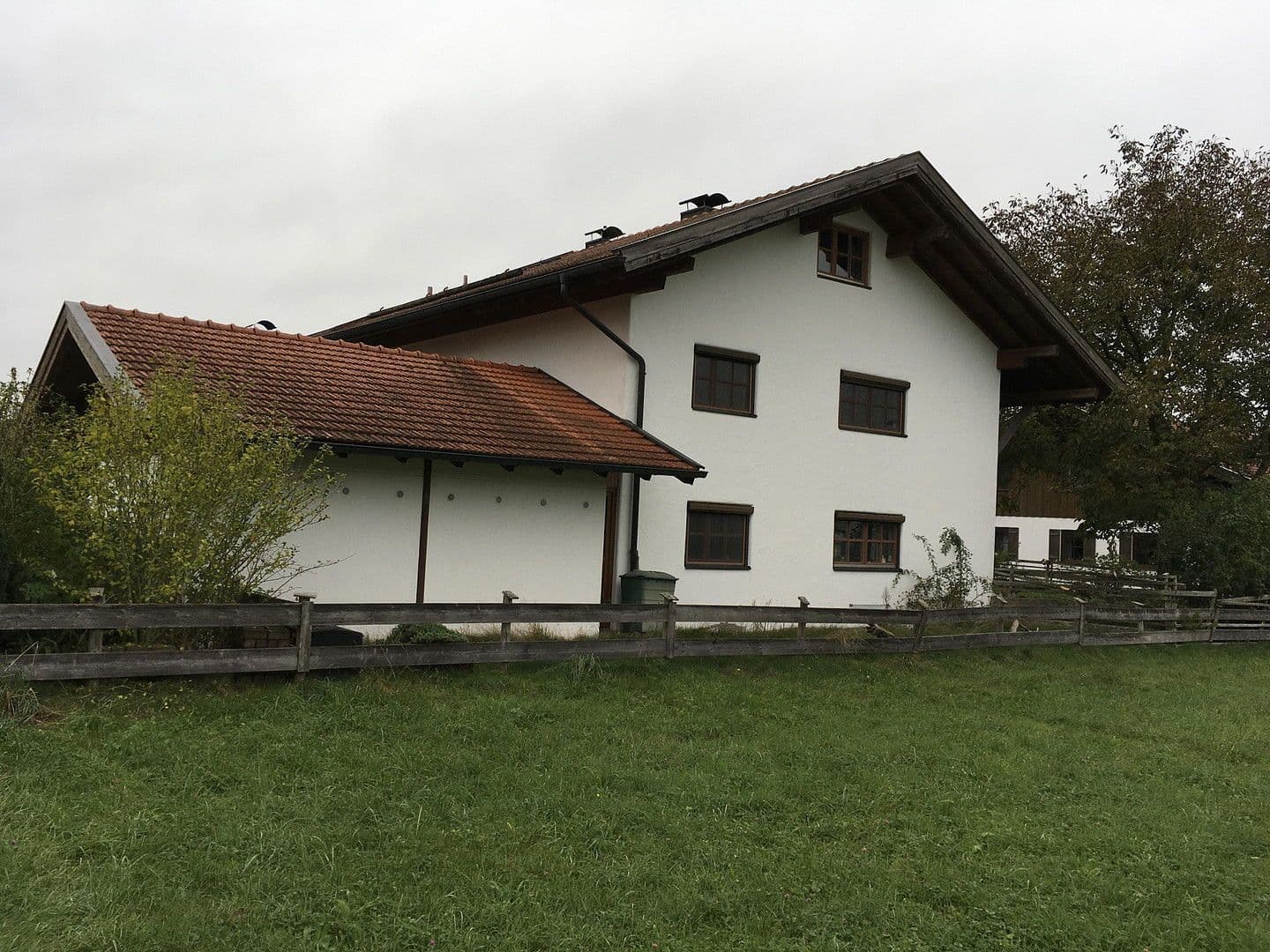 Prodej domu 260 m², pozemek 705 m², Grabenstätt, Bavorsko Prodej domu 260 m², pozemek 705 m², Grabenstätt, Bavorsko