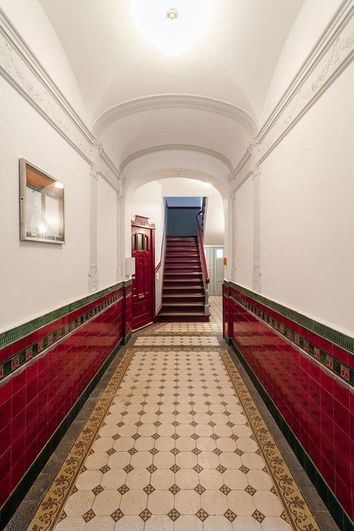 Prodej bytu 4+1 105 m², Kienitzer Str. 111, Berlin, Berlín Prodej bytu 4+1 105 m², Kienitzer Str. 111, Berlin, Berlín