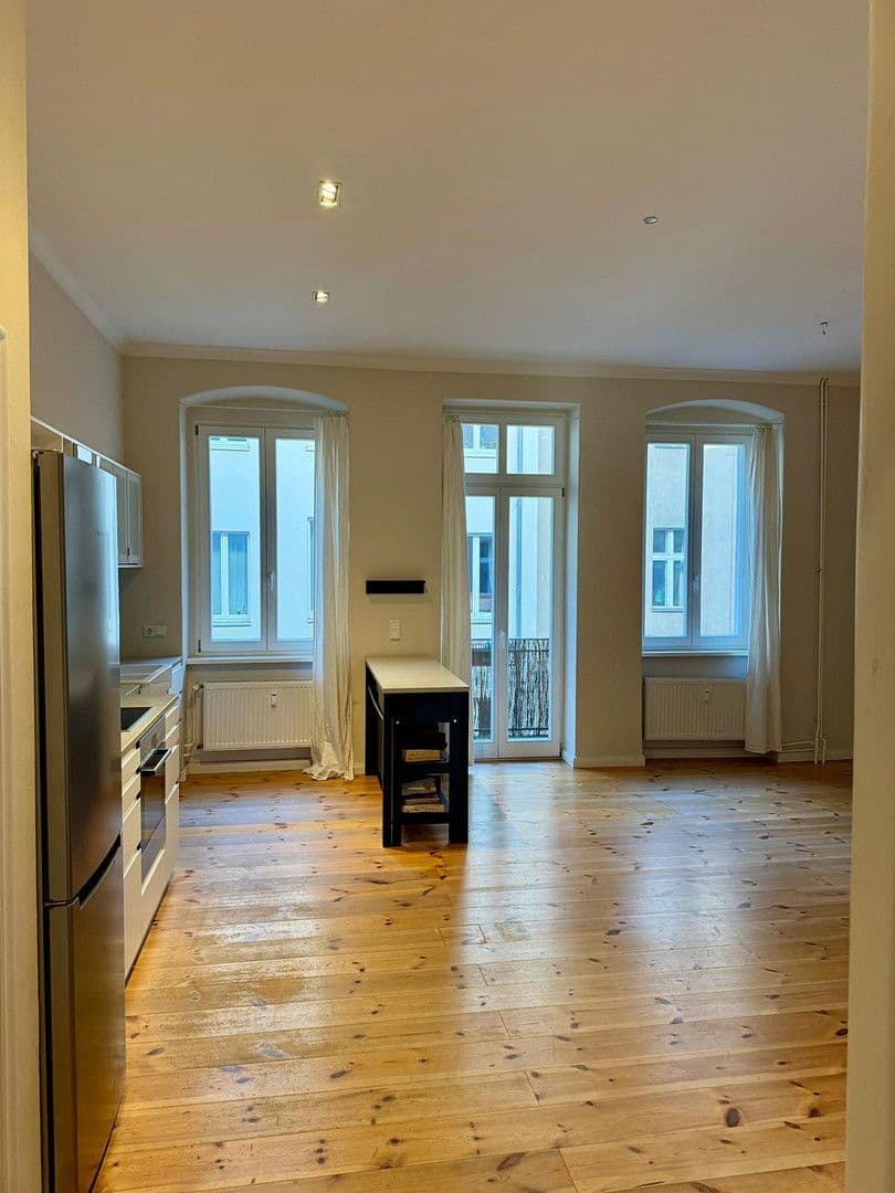 Prodej bytu 4+1 105 m², Kienitzer Str. 111, Berlin, Berlín Prodej bytu 4+1 105 m², Kienitzer Str. 111, Berlin, Berlín