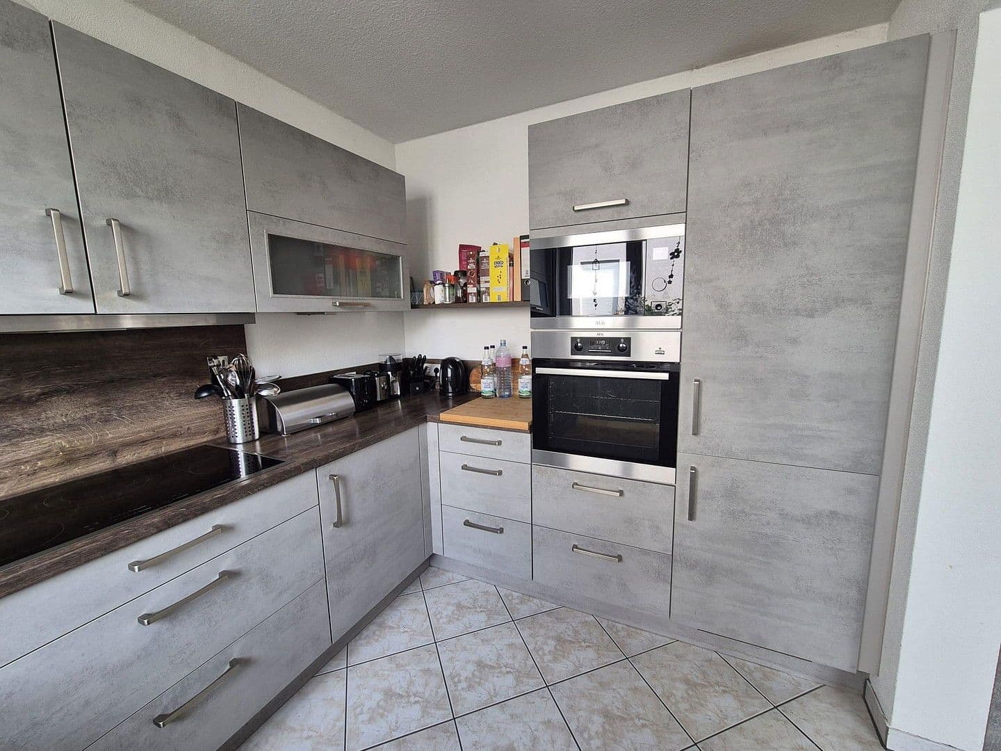 Prodej domu 191 m², pozemek 256 m², Leingarten, Bádensko-Württembersko Prodej domu 191 m², pozemek 256 m², Leingarten, Bádensko-Württembersko