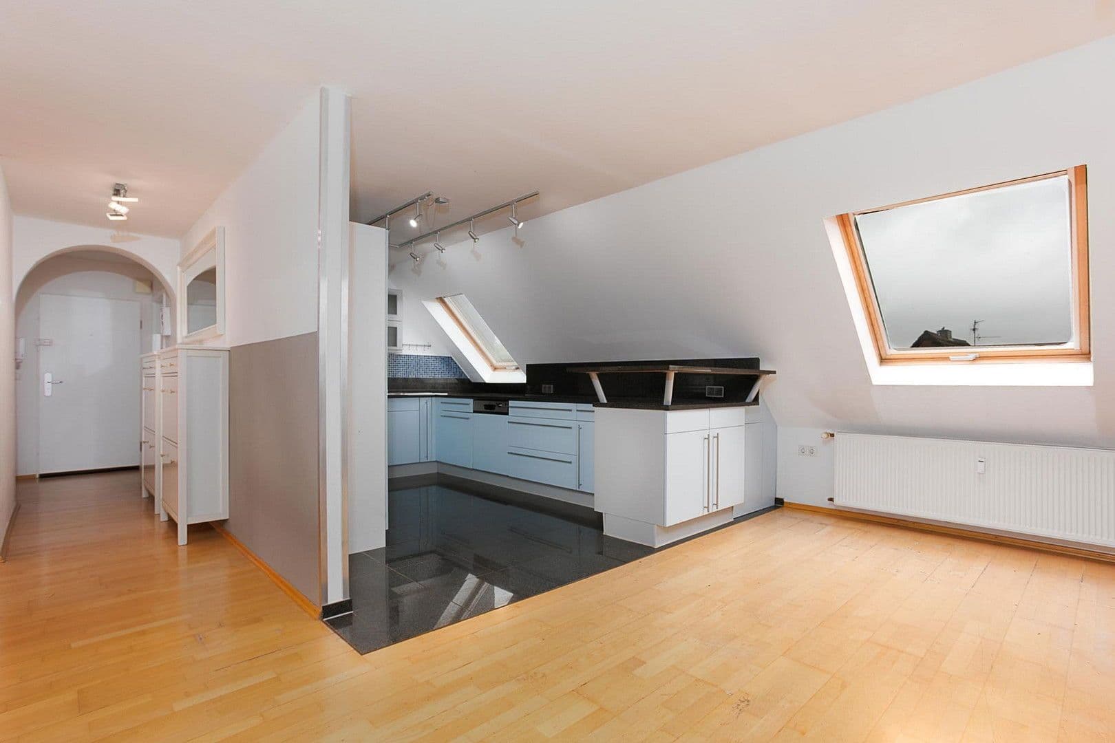 Prodej bytu 4+1 95 m², Bergheim, Severní Porýní-Vestfálsko Prodej bytu 4+1 95 m², Bergheim, Severní Porýní-Vestfálsko