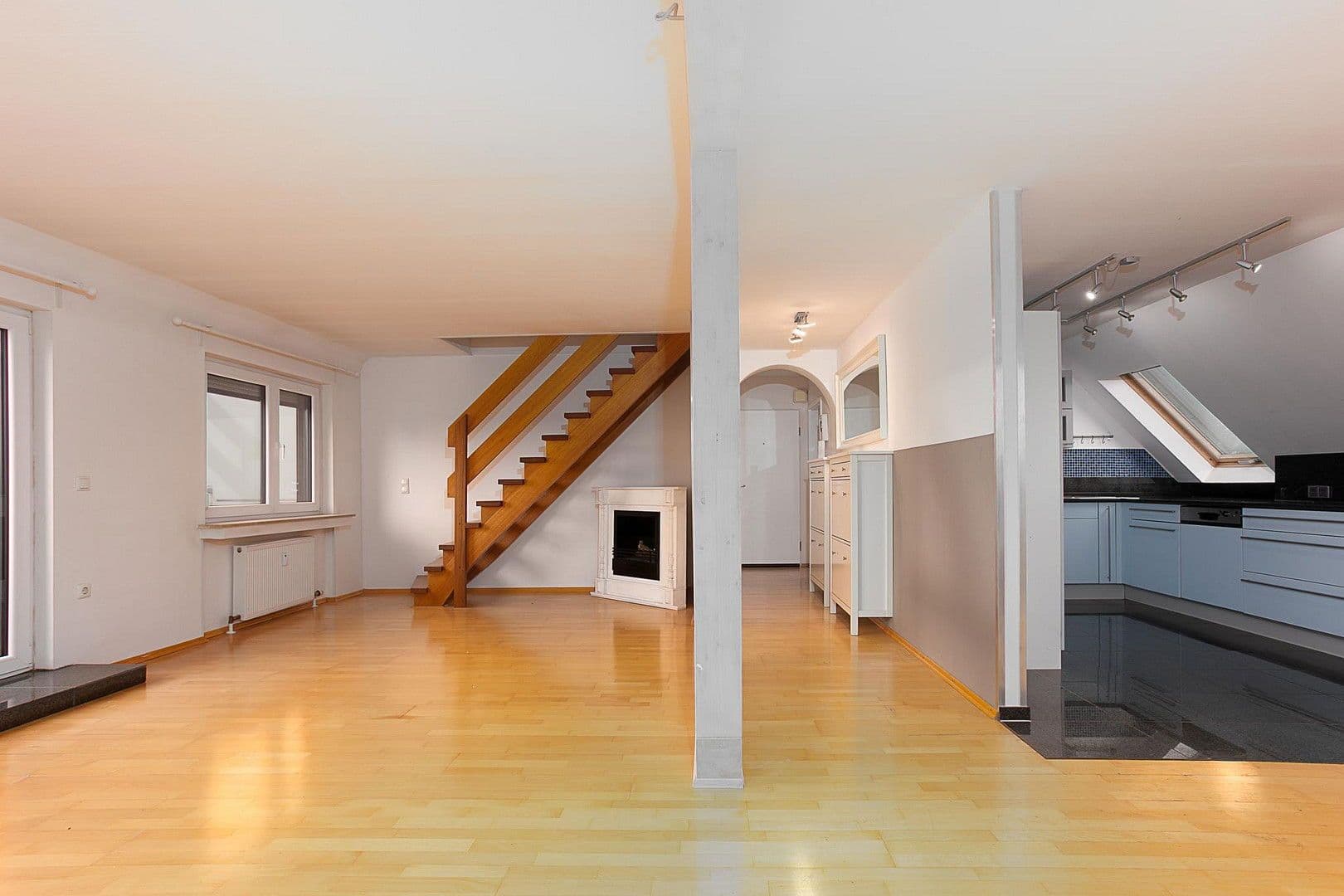 Prodej bytu 4+1 95 m², Bergheim, Severní Porýní-Vestfálsko Prodej bytu 4+1 95 m², Bergheim, Severní Porýní-Vestfálsko