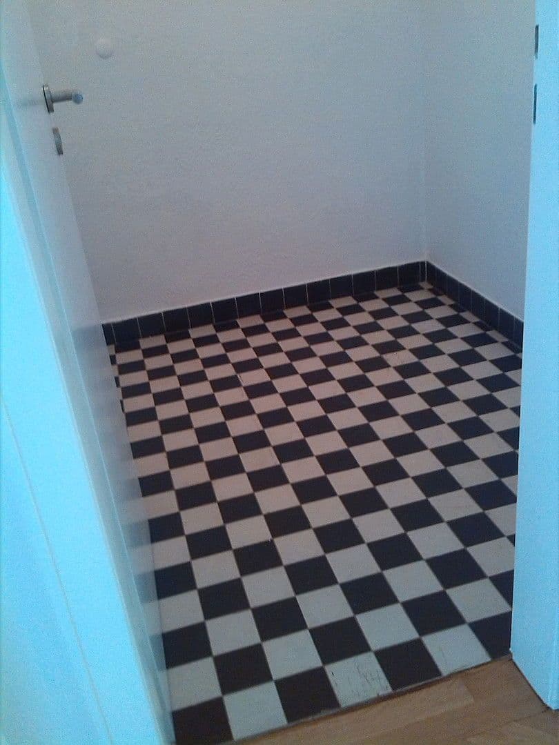 Pronájem bytu 2+kk 68 m², Düsseldorf, Severní Porýní-Vestfálsko Pronájem bytu 2+kk 68 m², Düsseldorf, Severní Porýní-Vestfálsko