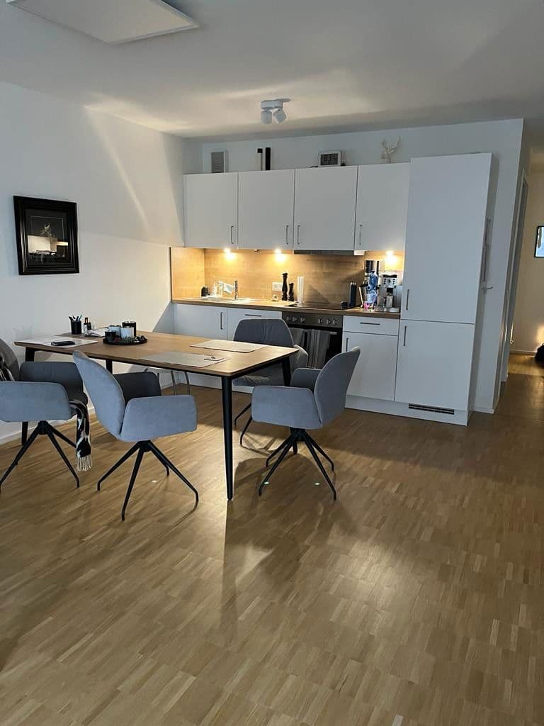 Pronájem bytu 2+1 69 m², Johanna-Dachs-Str. 36, Regensburg, Bavorsko Pronájem bytu 2+1 69 m², Johanna-Dachs-Str. 36, Regensburg, Bavorsko