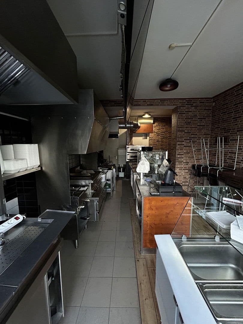 Pronájem nebytového prostoru 31 m², Grabenstrasse 2, Lörrach, Bádensko-Württembersko Pronájem nebytového prostoru 31 m², Grabenstrasse 2, Lörrach, Bádensko-Württembersko