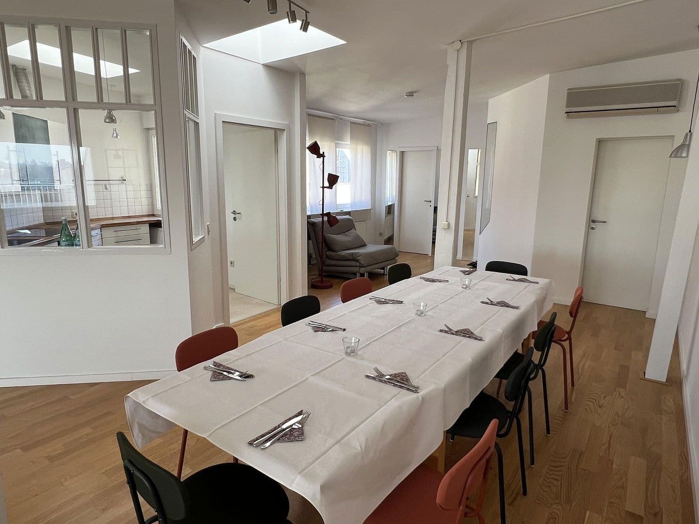 Pronájem bytu 1+kk 112 m², Berlin, Berlín Pronájem bytu 1+kk 112 m², Berlin, Berlín