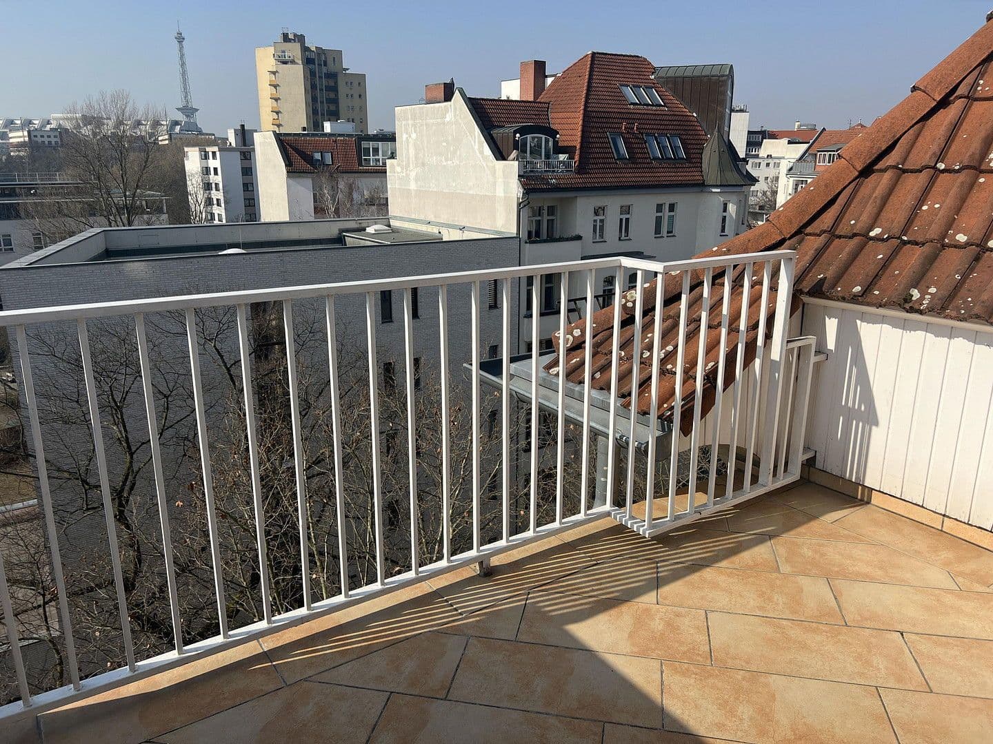 Pronájem bytu 1+kk 112 m², Berlin, Berlín Pronájem bytu 1+kk 112 m², Berlin, Berlín