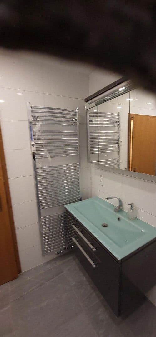 Pronájem bytu 3+1 100 m², Oberer Wingertweg 8, Pforzheim, Bádensko-Württembersko Pronájem bytu 3+1 100 m², Oberer Wingertweg 8, Pforzheim, Bádensko-Württembersko