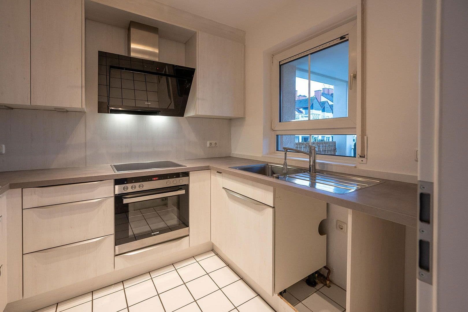 Prodej bytu 3+1 86 m², Am Carlusbaum, Bad Soden am Taunus, Hessen Prodej bytu 3+1 86 m², Am Carlusbaum, Bad Soden am Taunus, Hessen