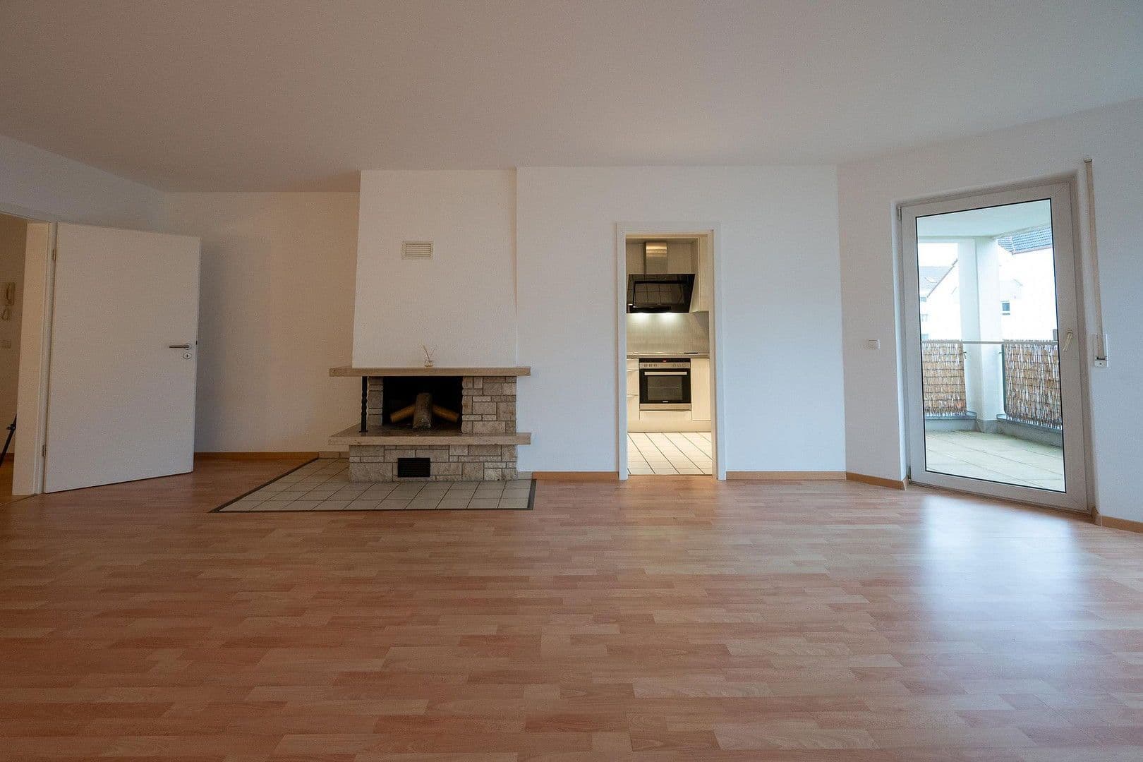 Prodej bytu 3+1 86 m², Am Carlusbaum, Bad Soden am Taunus, Hessen Prodej bytu 3+1 86 m², Am Carlusbaum, Bad Soden am Taunus, Hessen