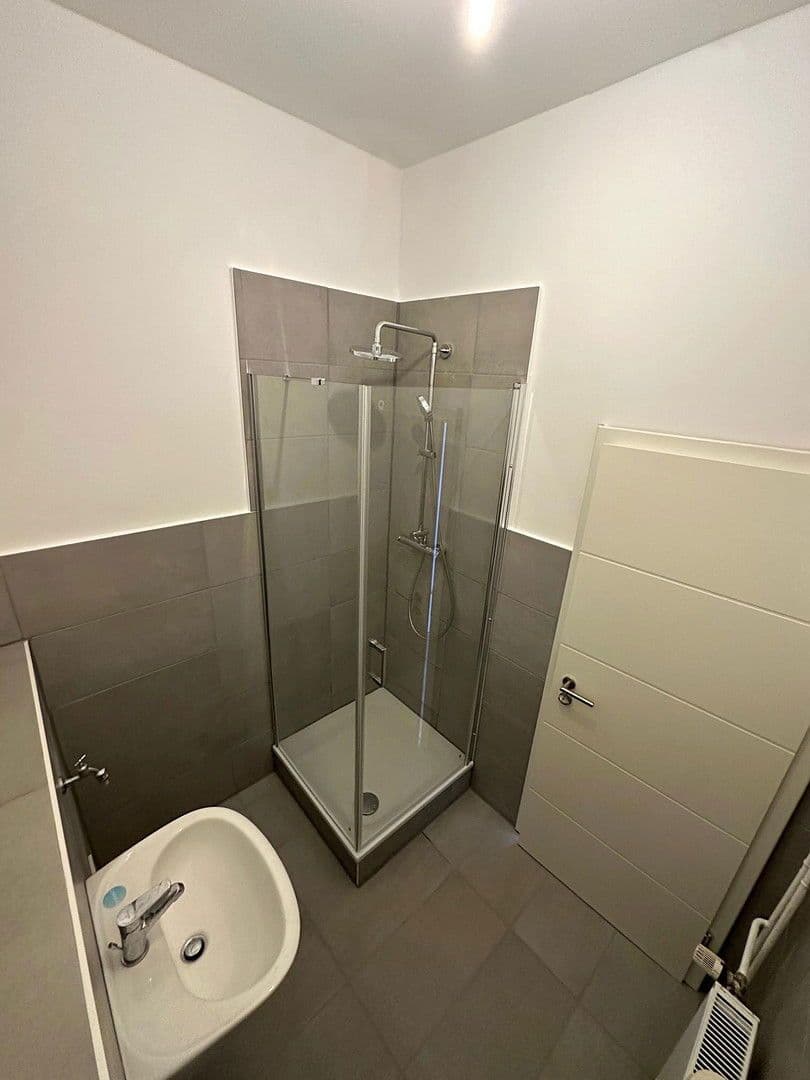 Pronájem bytu 2+kk 65 m², Hattingen, Severní Porýní-Vestfálsko Pronájem bytu 2+kk 65 m², Hattingen, Severní Porýní-Vestfálsko