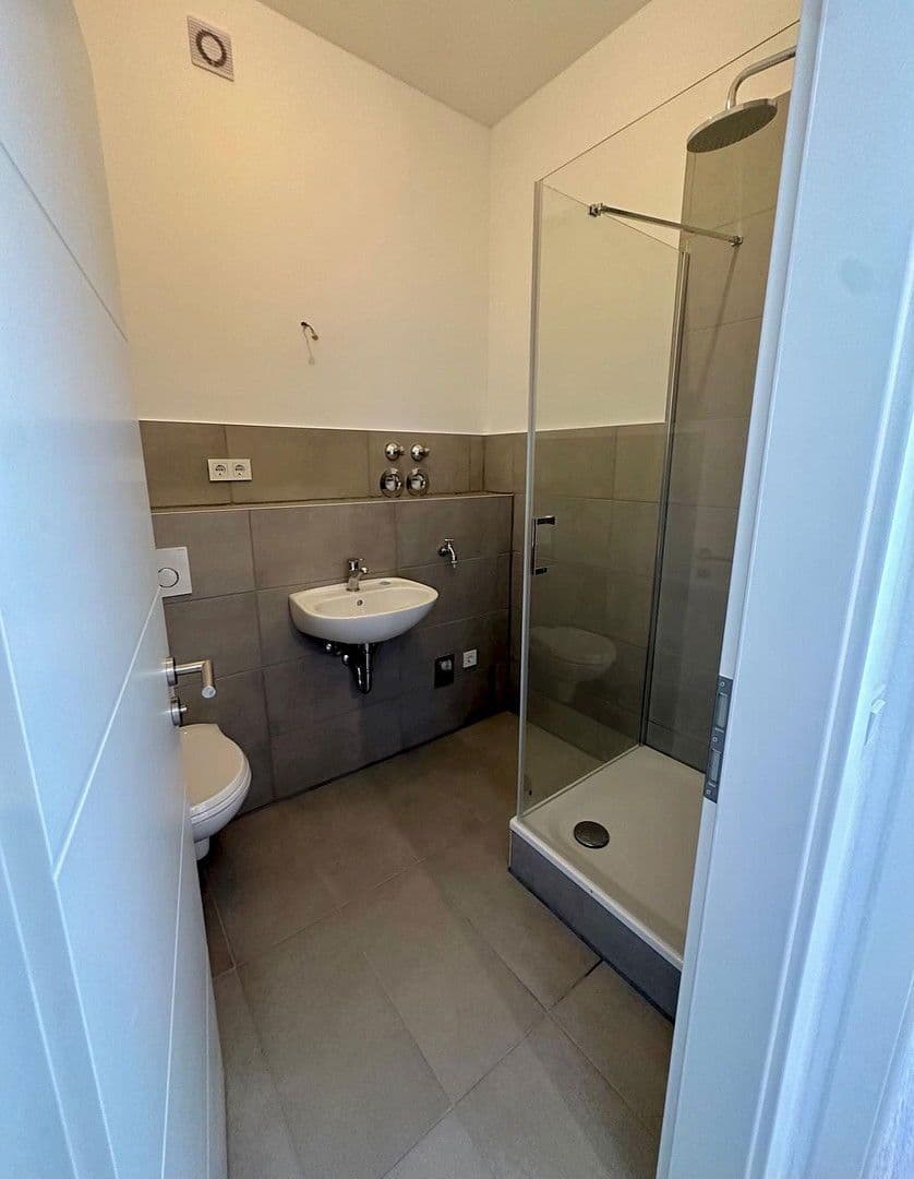 Pronájem bytu 2+kk 65 m², Hattingen, Severní Porýní-Vestfálsko Pronájem bytu 2+kk 65 m², Hattingen, Severní Porýní-Vestfálsko