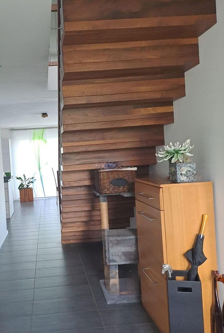 Prodej domu 179 m², pozemek 538 m², Malsch, Bádensko-Württembersko Prodej domu 179 m², pozemek 538 m², Malsch, Bádensko-Württembersko