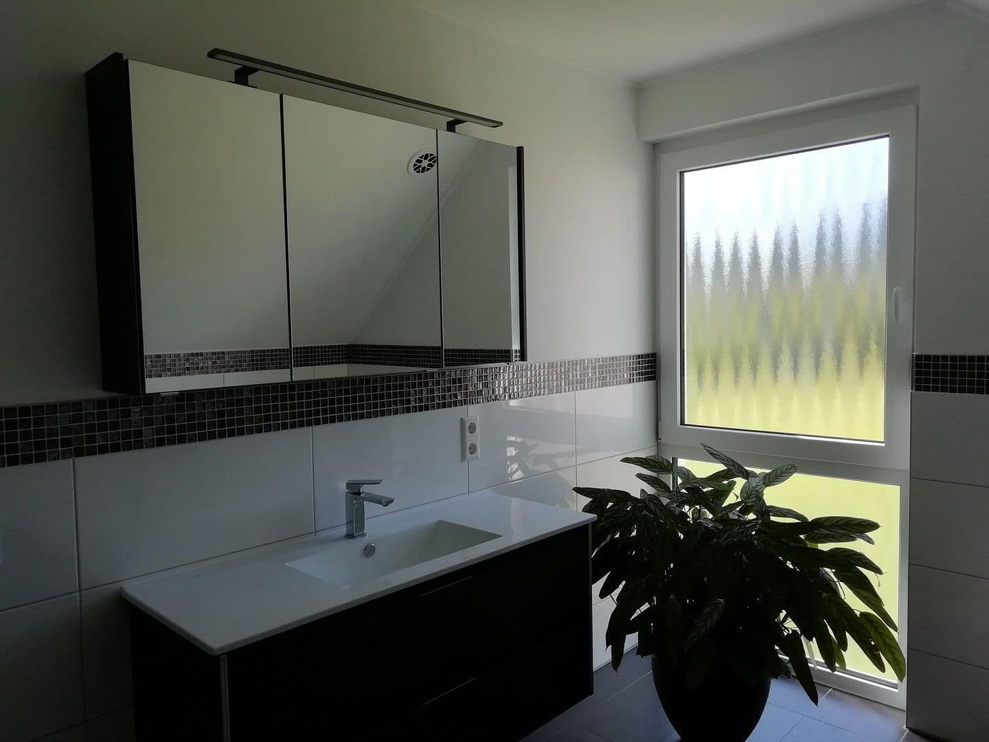 Prodej domu 179 m², pozemek 538 m², Malsch, Bádensko-Württembersko Prodej domu 179 m², pozemek 538 m², Malsch, Bádensko-Württembersko