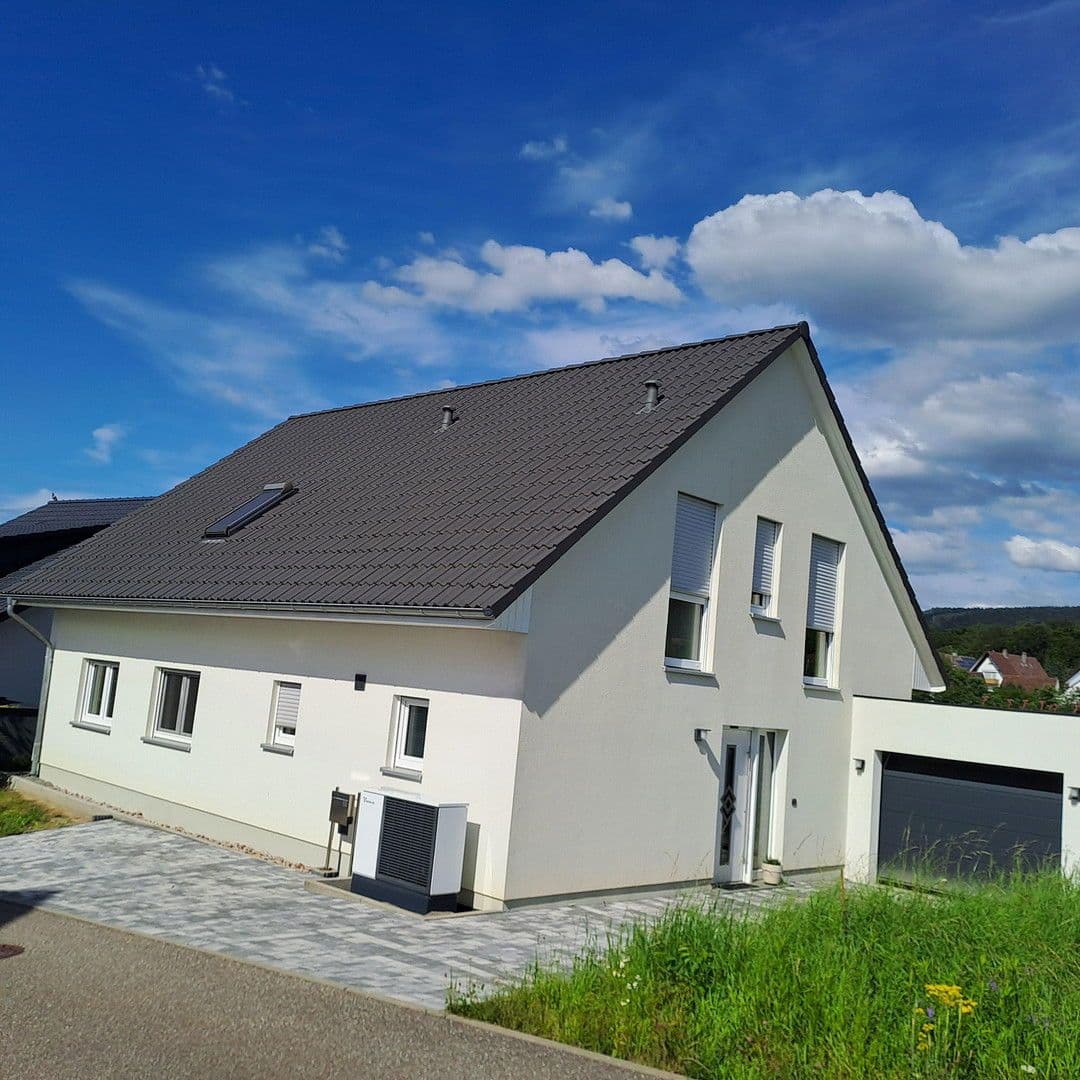 Prodej domu 179 m², pozemek 538 m², Malsch, Bádensko-Württembersko Prodej domu 179 m², pozemek 538 m², Malsch, Bádensko-Württembersko