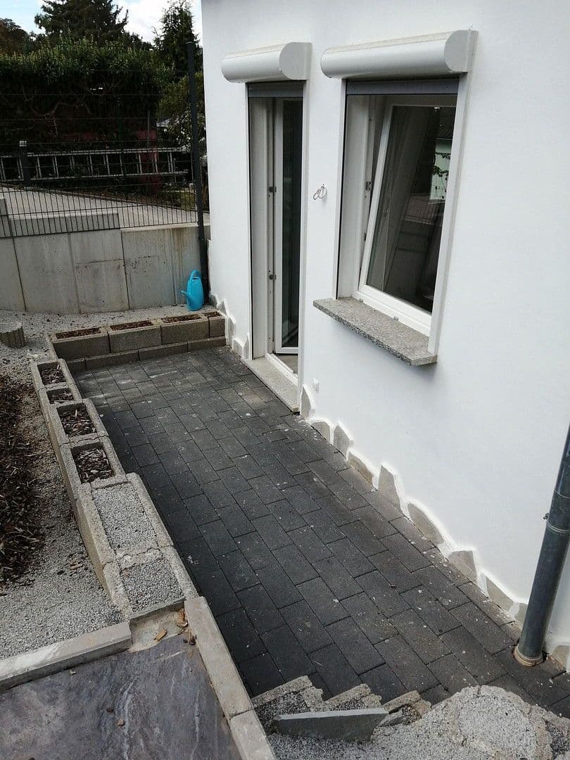 Prodej domu 180 m², pozemek 450 m², Koblenz, Porýní-Falc Prodej domu 180 m², pozemek 450 m², Koblenz, Porýní-Falc