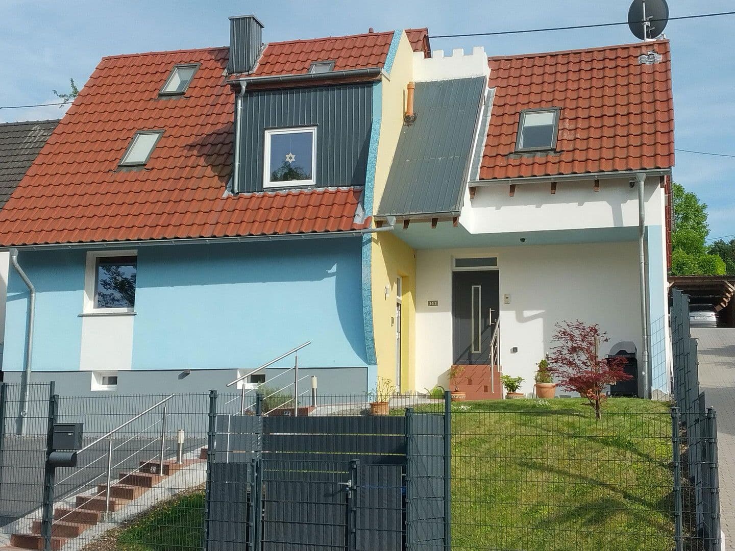 Prodej domu 180 m², pozemek 450 m², Koblenz, Porýní-Falc Prodej domu 180 m², pozemek 450 m², Koblenz, Porýní-Falc