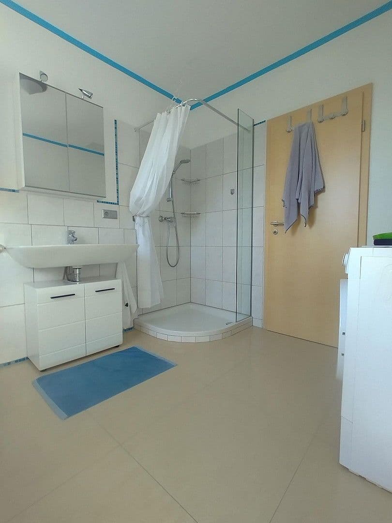 Prodej domu 180 m², pozemek 450 m², Koblenz, Porýní-Falc Prodej domu 180 m², pozemek 450 m², Koblenz, Porýní-Falc