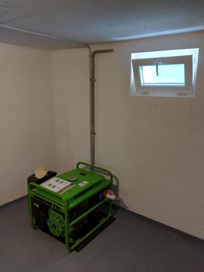 Prodej domu 180 m², pozemek 450 m², Koblenz, Porýní-Falc Prodej domu 180 m², pozemek 450 m², Koblenz, Porýní-Falc