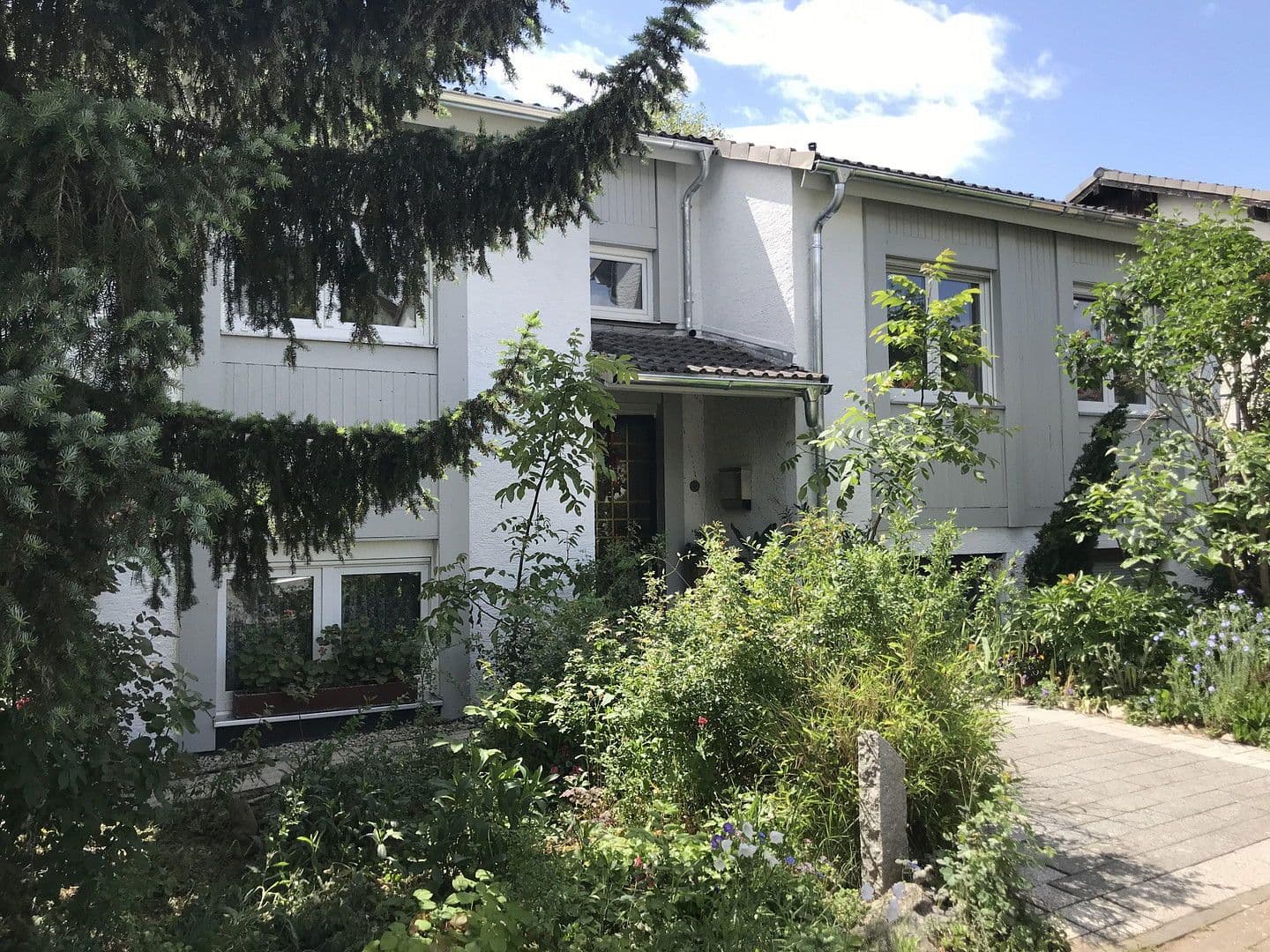 Prodej domu 210 m², pozemek 462 m², Lindenstrasse 2, Klein-Winternheim, Porýní-Falc Prodej domu 210 m², pozemek 462 m², Lindenstrasse 2, Klein-Winternheim, Porýní-Falc