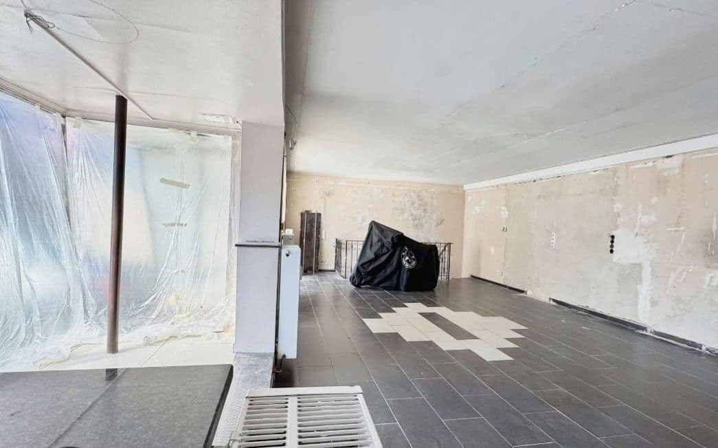 Pronájem nebytového prostoru 64 m², Köln, Severní Porýní-Vestfálsko Pronájem nebytového prostoru 64 m², Köln, Severní Porýní-Vestfálsko