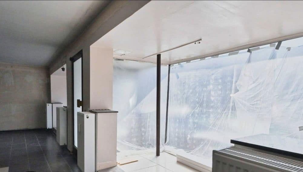 Pronájem nebytového prostoru 64 m², Köln, Severní Porýní-Vestfálsko Pronájem nebytového prostoru 64 m², Köln, Severní Porýní-Vestfálsko