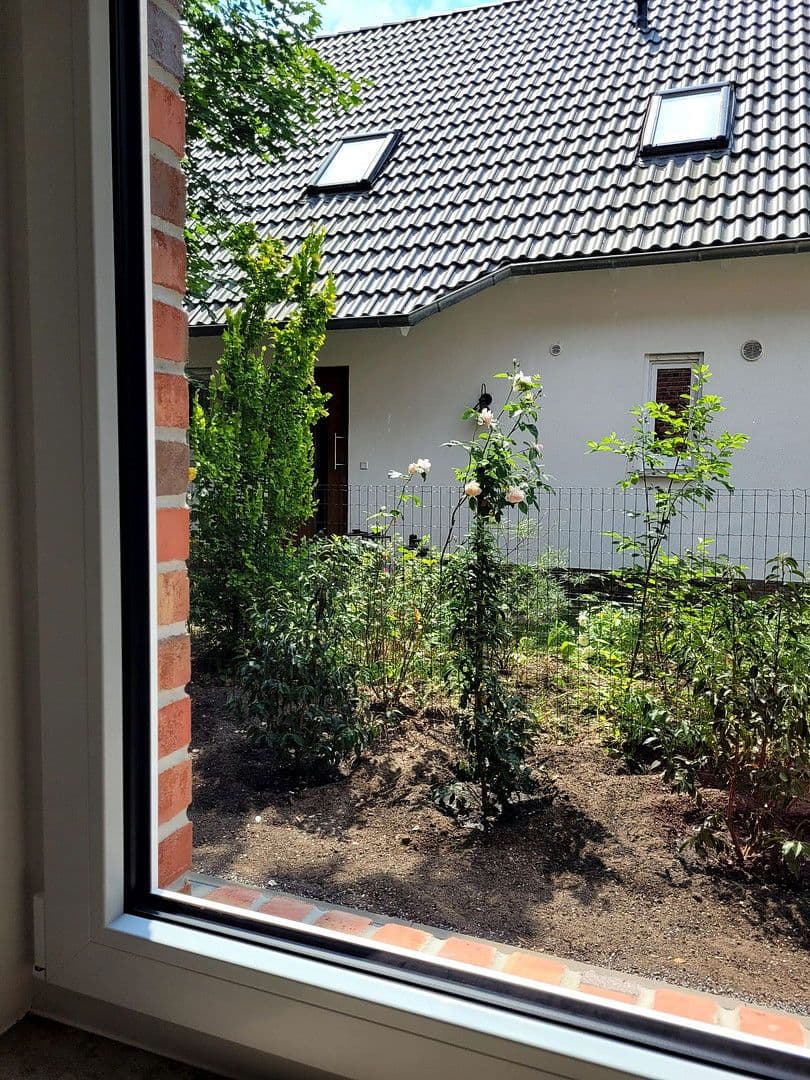 Pronájem domu 142 m², pozemek 530 m², Brandenburger Straße 4, Zeuthen, Braniborsko Pronájem domu 142 m², pozemek 530 m², Brandenburger Straße 4, Zeuthen, Braniborsko