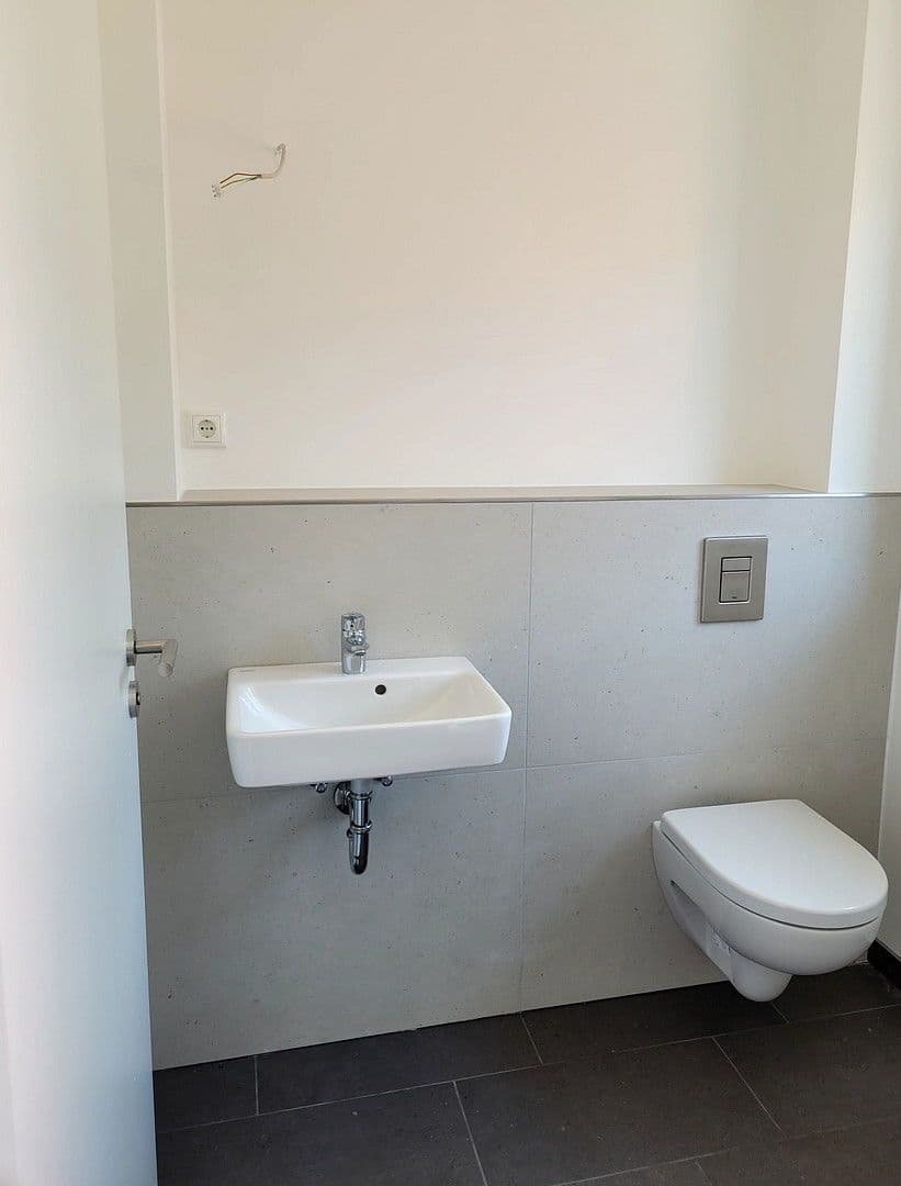 Pronájem domu 142 m², pozemek 530 m², Brandenburger Straße 4, Zeuthen, Braniborsko Pronájem domu 142 m², pozemek 530 m², Brandenburger Straße 4, Zeuthen, Braniborsko