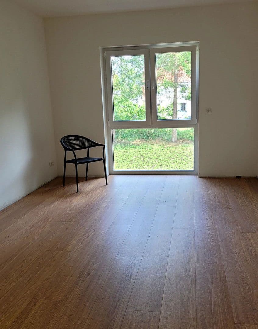 Pronájem domu 142 m², pozemek 530 m², Brandenburger Straße 4, Zeuthen, Braniborsko Pronájem domu 142 m², pozemek 530 m², Brandenburger Straße 4, Zeuthen, Braniborsko