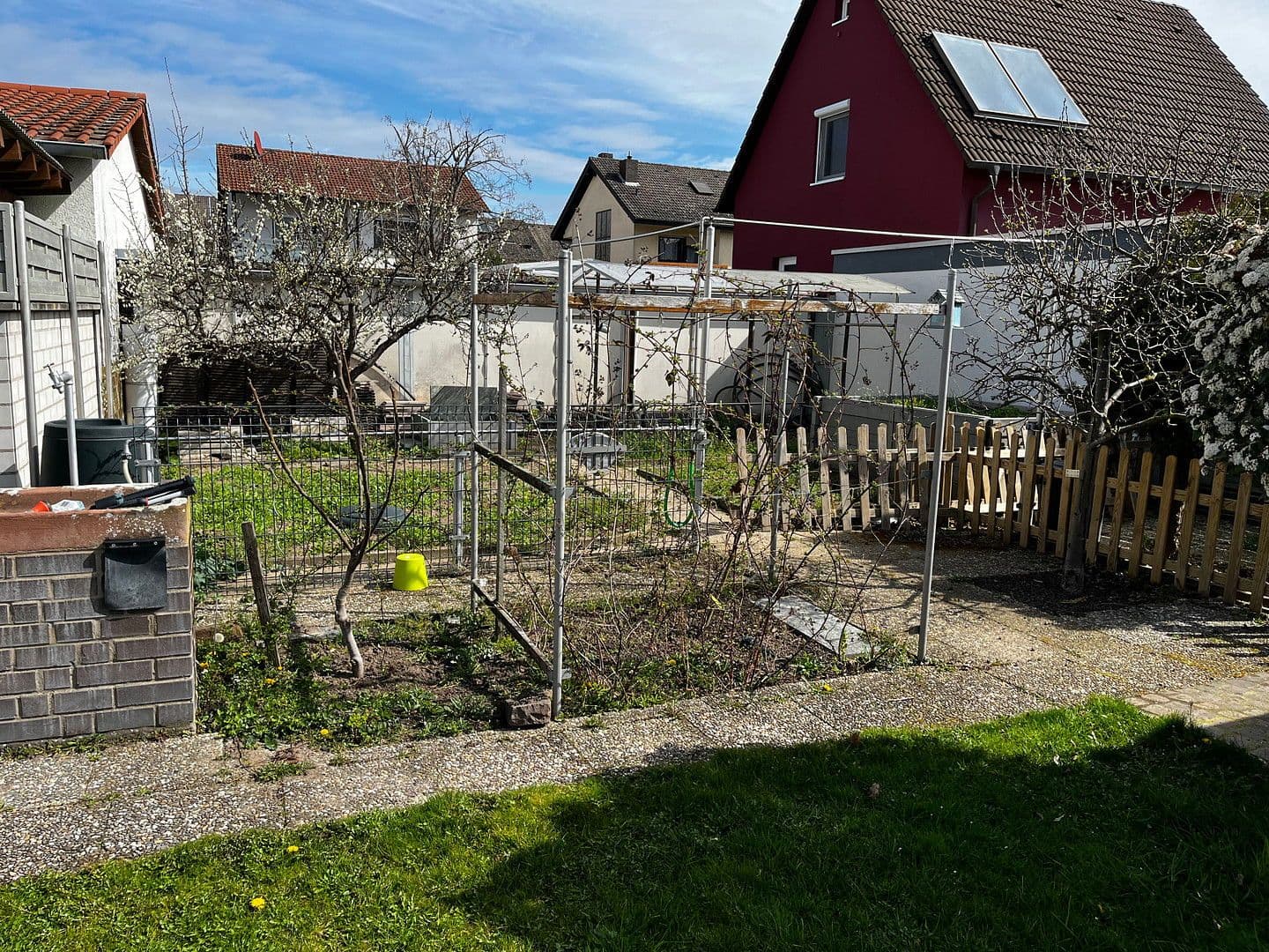 Prodej domu 252 m², pozemek 767 m², Mutterstadt, Porýní-Falc Prodej domu 252 m², pozemek 767 m², Mutterstadt, Porýní-Falc