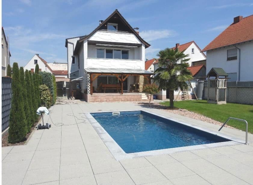 Prodej domu 252 m², pozemek 767 m², Mutterstadt, Porýní-Falc Prodej domu 252 m², pozemek 767 m², Mutterstadt, Porýní-Falc