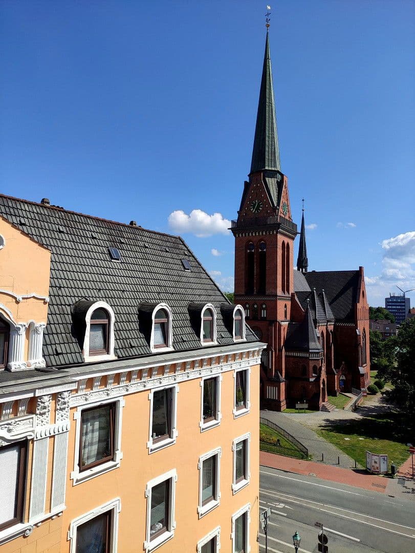 Pronájem bytu 3+1 76 m², Lutherstr. 1, Bremerhaven, Bremen Pronájem bytu 3+1 76 m², Lutherstr. 1, Bremerhaven, Bremen