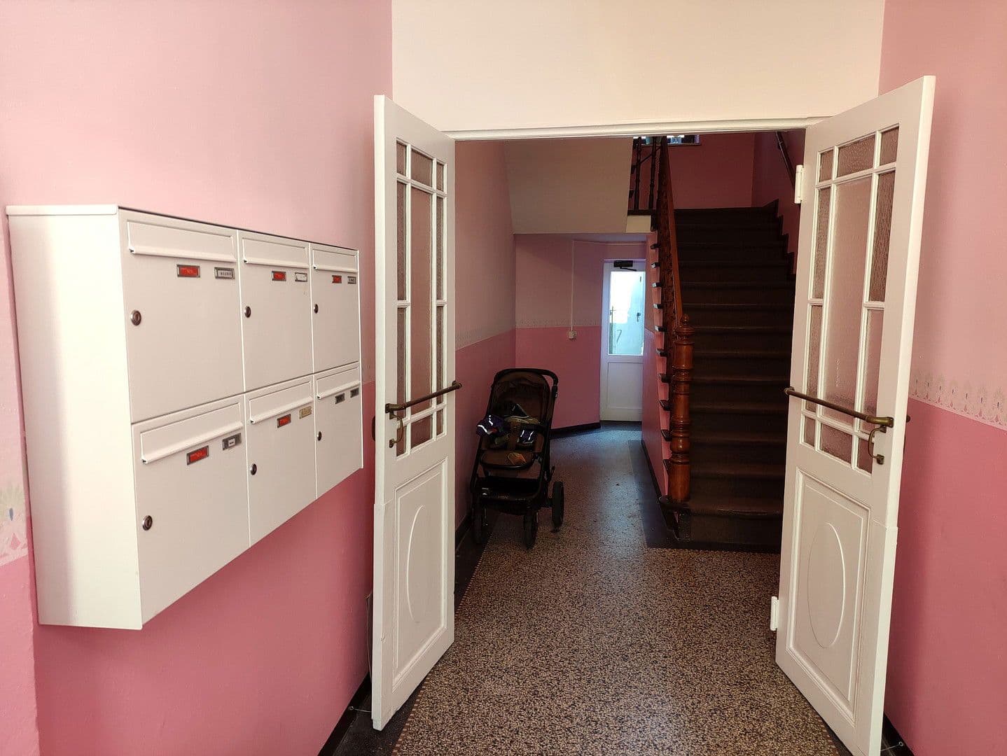 Pronájem bytu 3+1 76 m², Lutherstr. 1, Bremerhaven, Bremen Pronájem bytu 3+1 76 m², Lutherstr. 1, Bremerhaven, Bremen