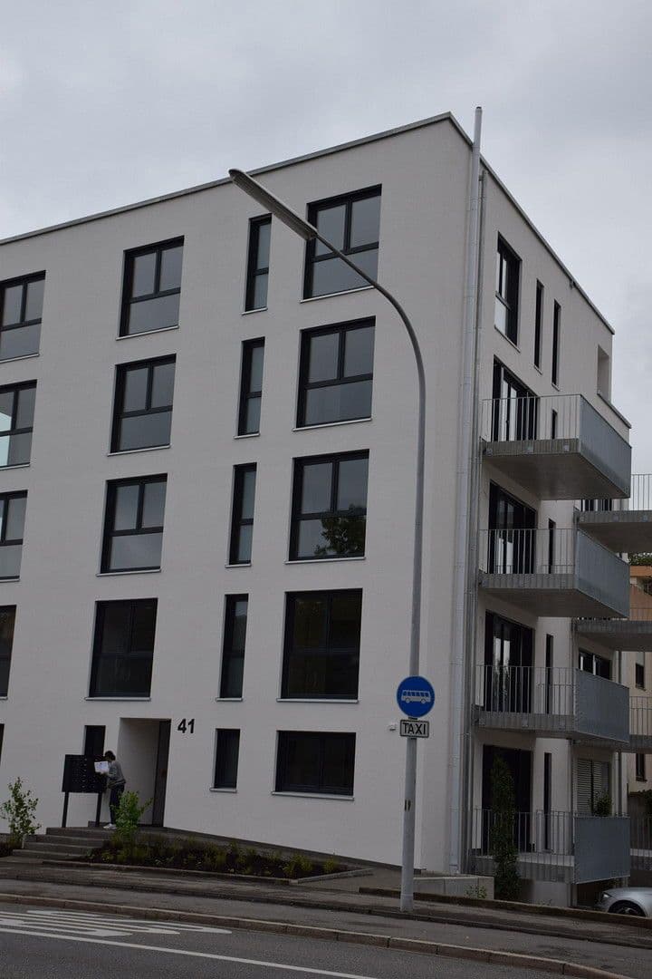 Pronájem bytu 3+1 50 m², Konstanz, Bádensko-Württembersko Pronájem bytu 3+1 50 m², Konstanz, Bádensko-Württembersko