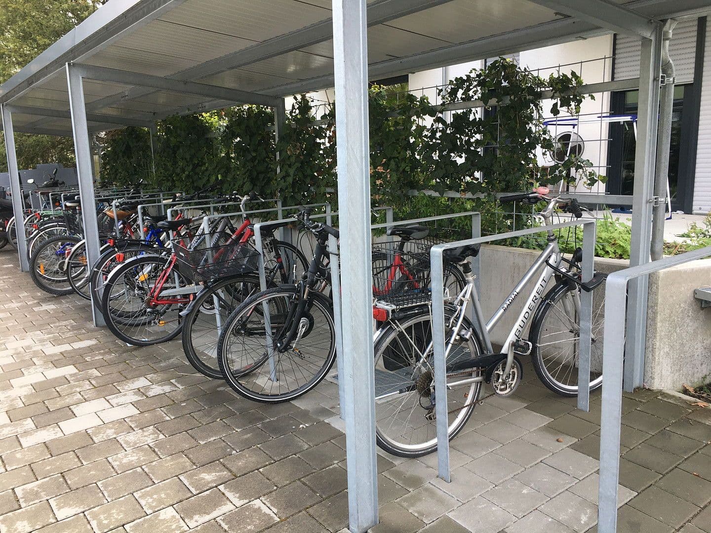 Pronájem bytu 3+1 50 m², Konstanz, Bádensko-Württembersko Pronájem bytu 3+1 50 m², Konstanz, Bádensko-Württembersko