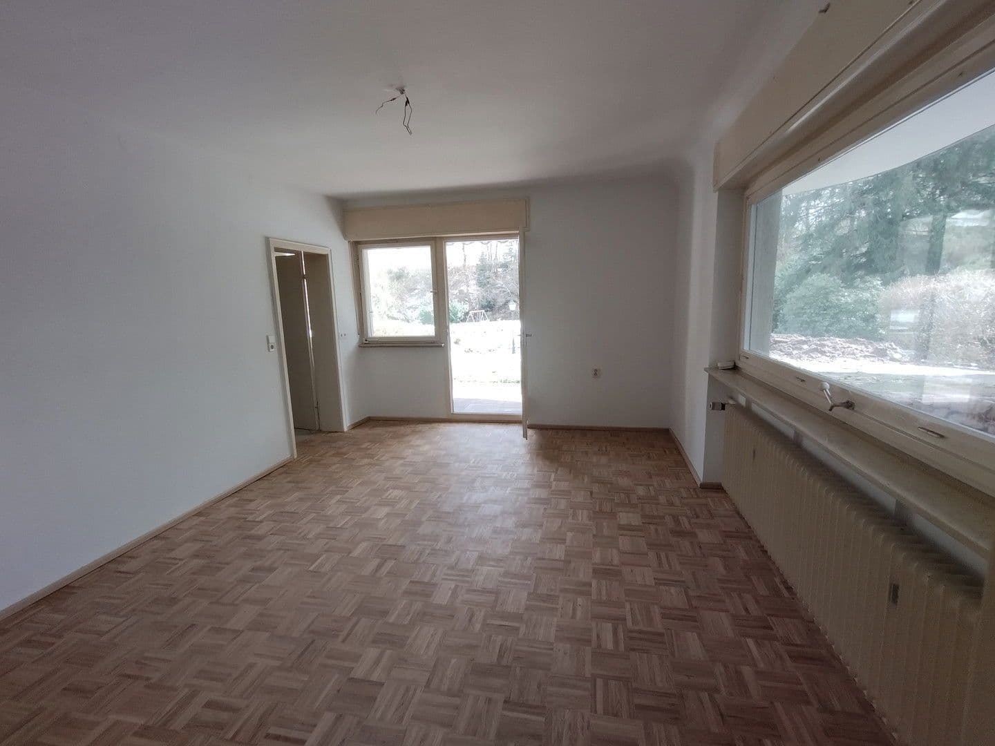 Pronájem bytu 3+1 119 m², Schwimmbadstraße 7, Bad Herrenalb, Bádensko-Württembersko Pronájem bytu 3+1 119 m², Schwimmbadstraße 7, Bad Herrenalb, Bádensko-Württembersko
