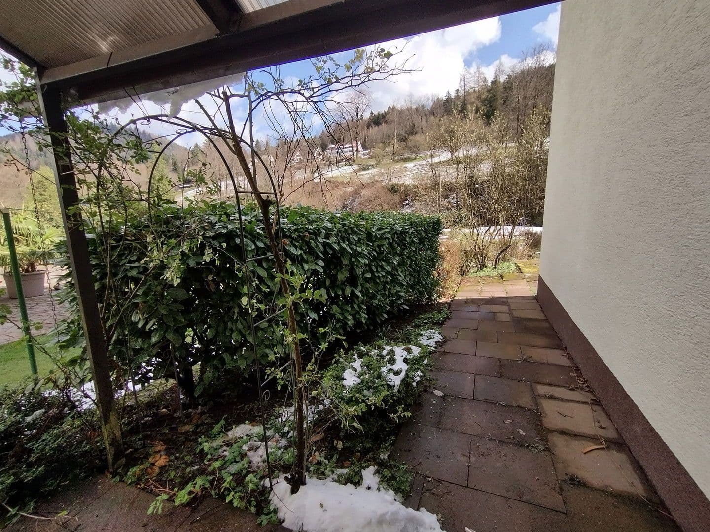 Pronájem bytu 3+1 119 m², Schwimmbadstraße 7, Bad Herrenalb, Bádensko-Württembersko Pronájem bytu 3+1 119 m², Schwimmbadstraße 7, Bad Herrenalb, Bádensko-Württembersko