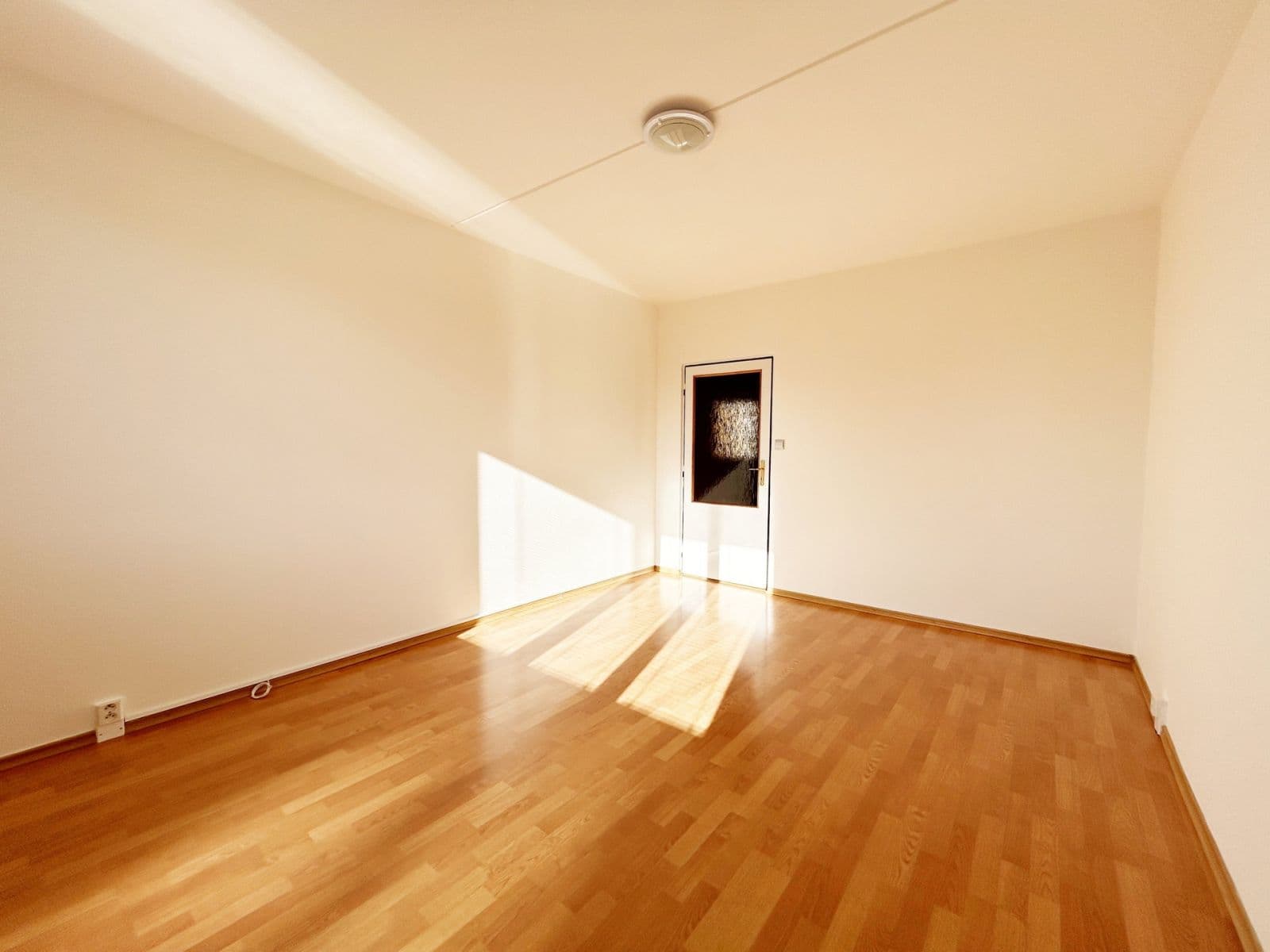 Pronájem bytu 2+1 63 m², Leopolda Peka, Říčany, Středočeský kraj Pronájem bytu 2+1 63 m², Leopolda Peka, Říčany, Středočeský kraj