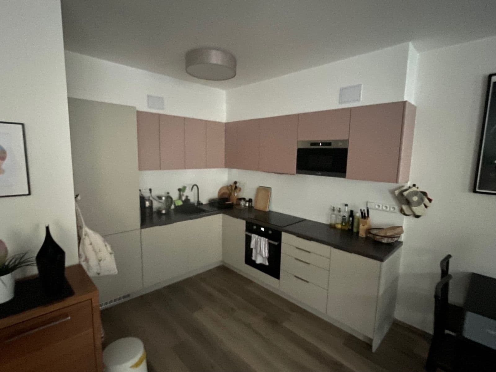 Pronájem bytu 2+kk 65 m², Okružní, Beroun, Středočeský kraj Pronájem bytu 2+kk 65 m², Okružní, Beroun, Středočeský kraj
