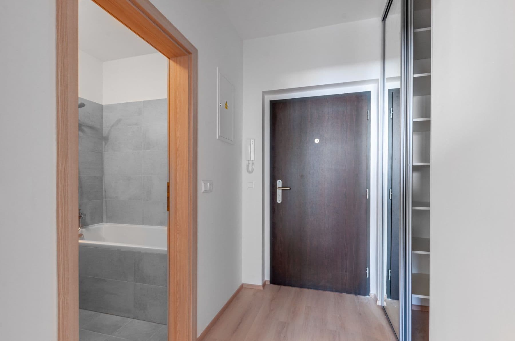 Pronájem bytu 1+kk 32 m², Svatošových, Praha, Praha Pronájem bytu 1+kk 32 m², Svatošových, Praha, Praha