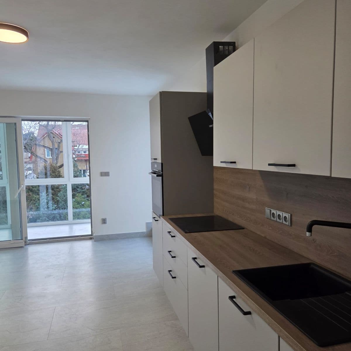 Pronájem bytu 5+kk 141 m², Podohradská, Praha, Praha Pronájem bytu 5+kk 141 m², Podohradská, Praha, Praha