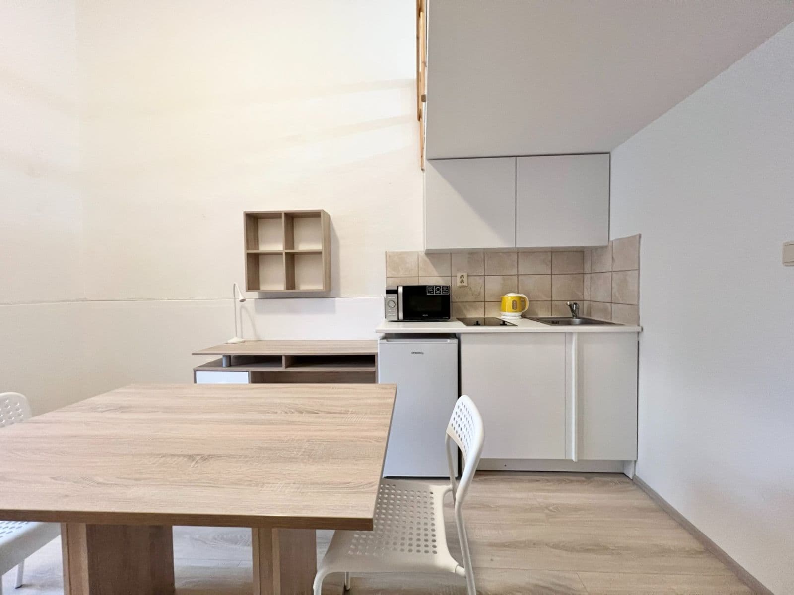 Pronájem bytu 1+kk 24 m², Václavská, Brno, Jihomoravský kraj Pronájem bytu 1+kk 24 m², Václavská, Brno, Jihomoravský kraj