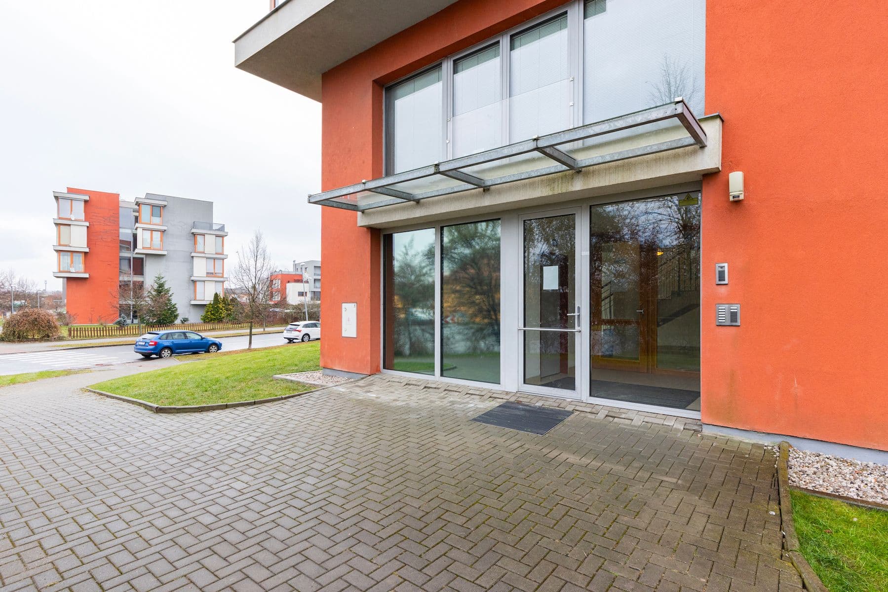 Prodej bytu 2+kk 58 m², K Dálnici, Praha, Praha Prodej bytu 2+kk 58 m², K Dálnici, Praha, Praha