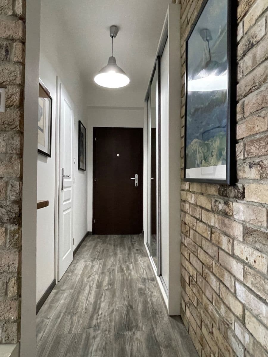 Pronájem bytu 2+1 55 m², Špačinská cesta, Trnava, Trnavský kraj Pronájem bytu 2+1 55 m², Špačinská cesta, Trnava, Trnavský kraj