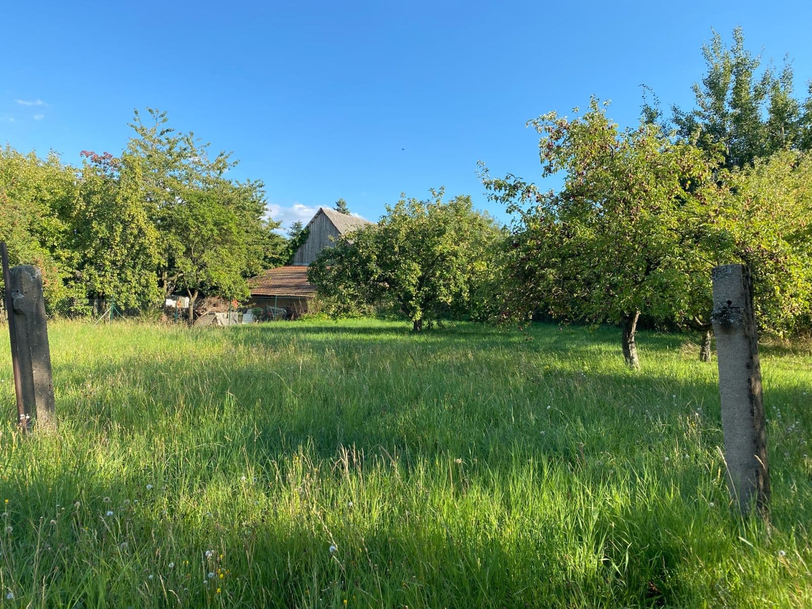 Prodej chaty, chalupy 100 m², pozemek 900 m², Staňkovice, Středočeský kraj Prodej chaty, chalupy 100 m², pozemek 900 m², Staňkovice, Středočeský kraj