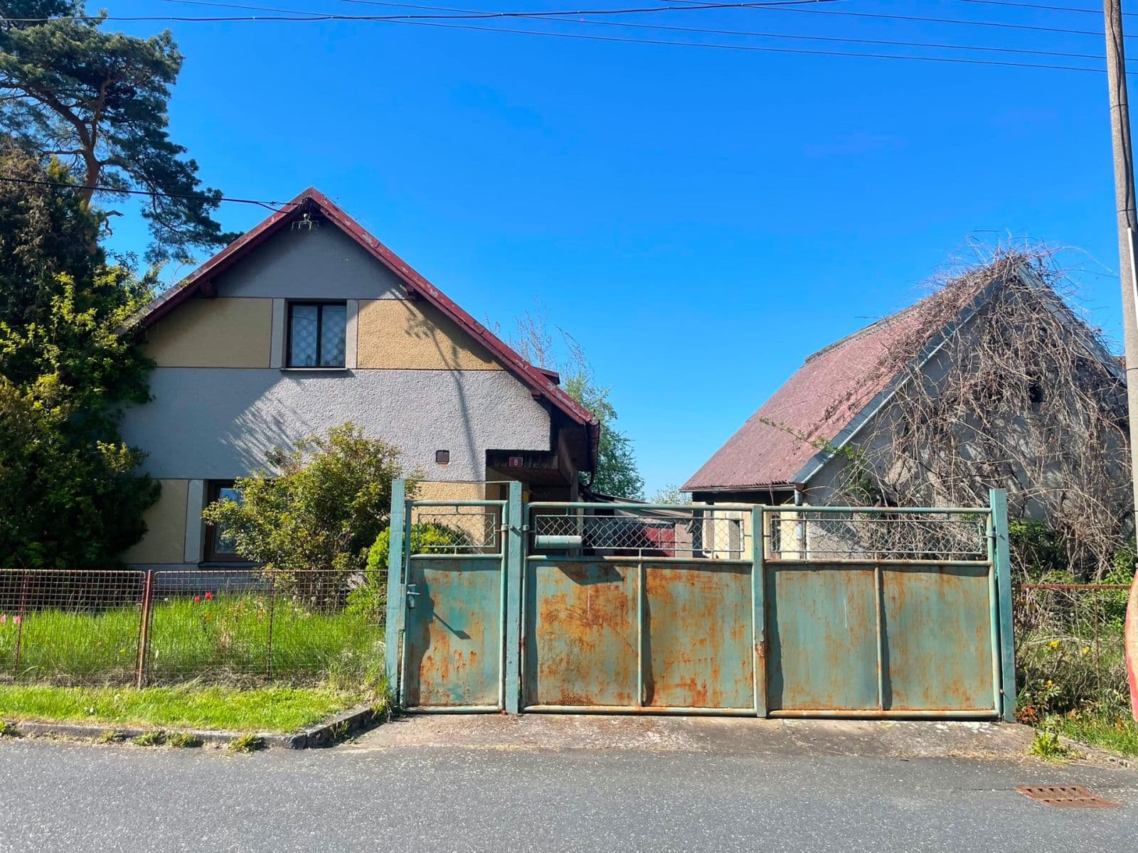 Prodej chaty, chalupy 100 m², pozemek 900 m², Staňkovice, Středočeský kraj Prodej chaty, chalupy 100 m², pozemek 900 m², Staňkovice, Středočeský kraj