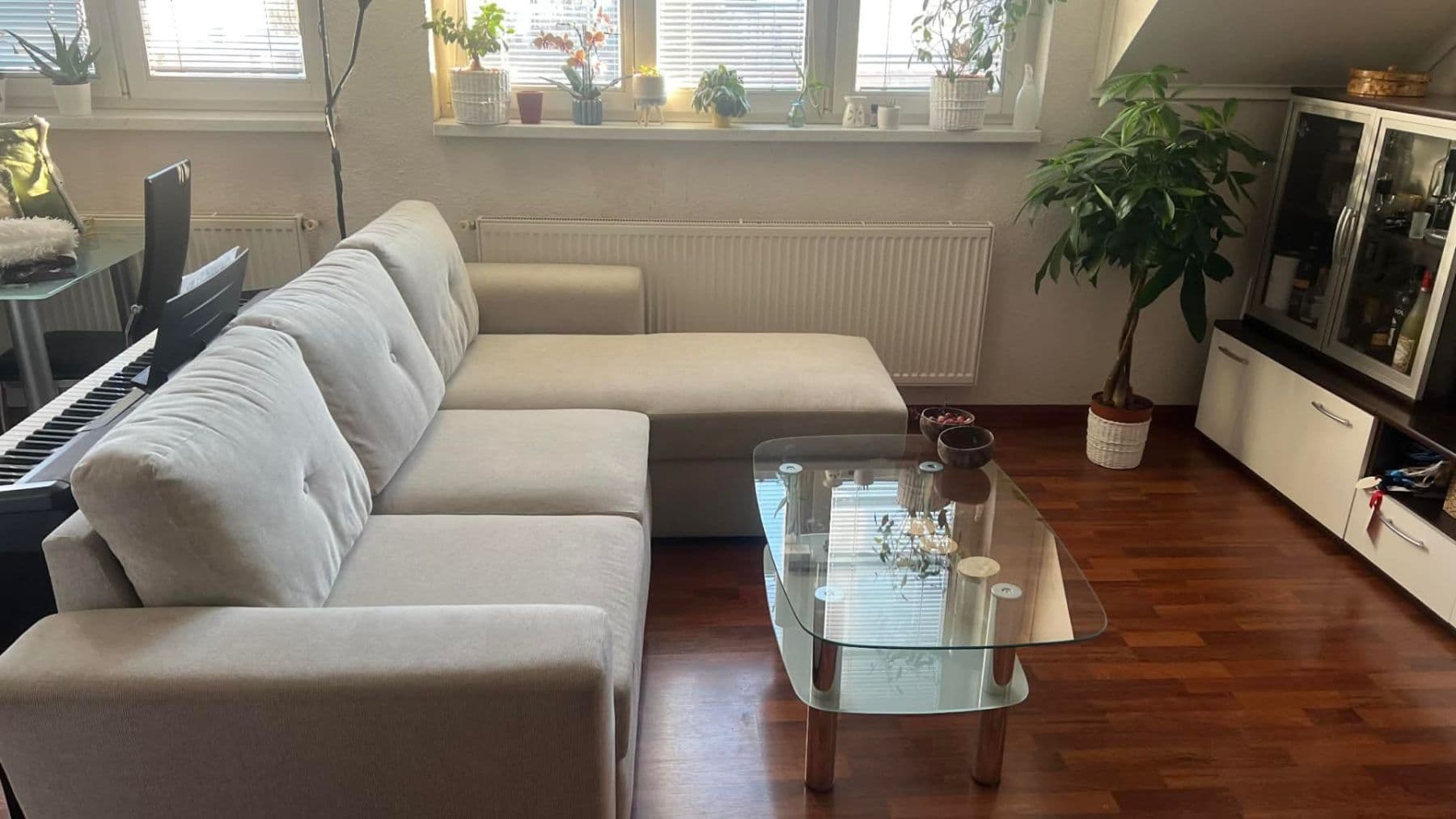 Pronájem bytu 2+1 65 m², Mickiewiczova, Bratislava - mestská časť Staré Mesto, Bratislavský kraj Pronájem bytu 2+1 65 m², Mickiewiczova, Bratislava - mestská časť Staré Mesto, Bratislavský kraj